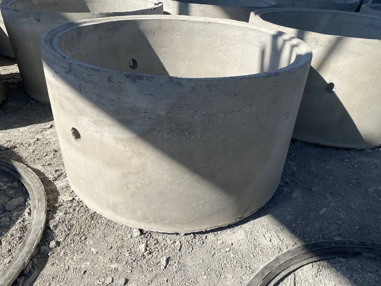 Кольца колодца