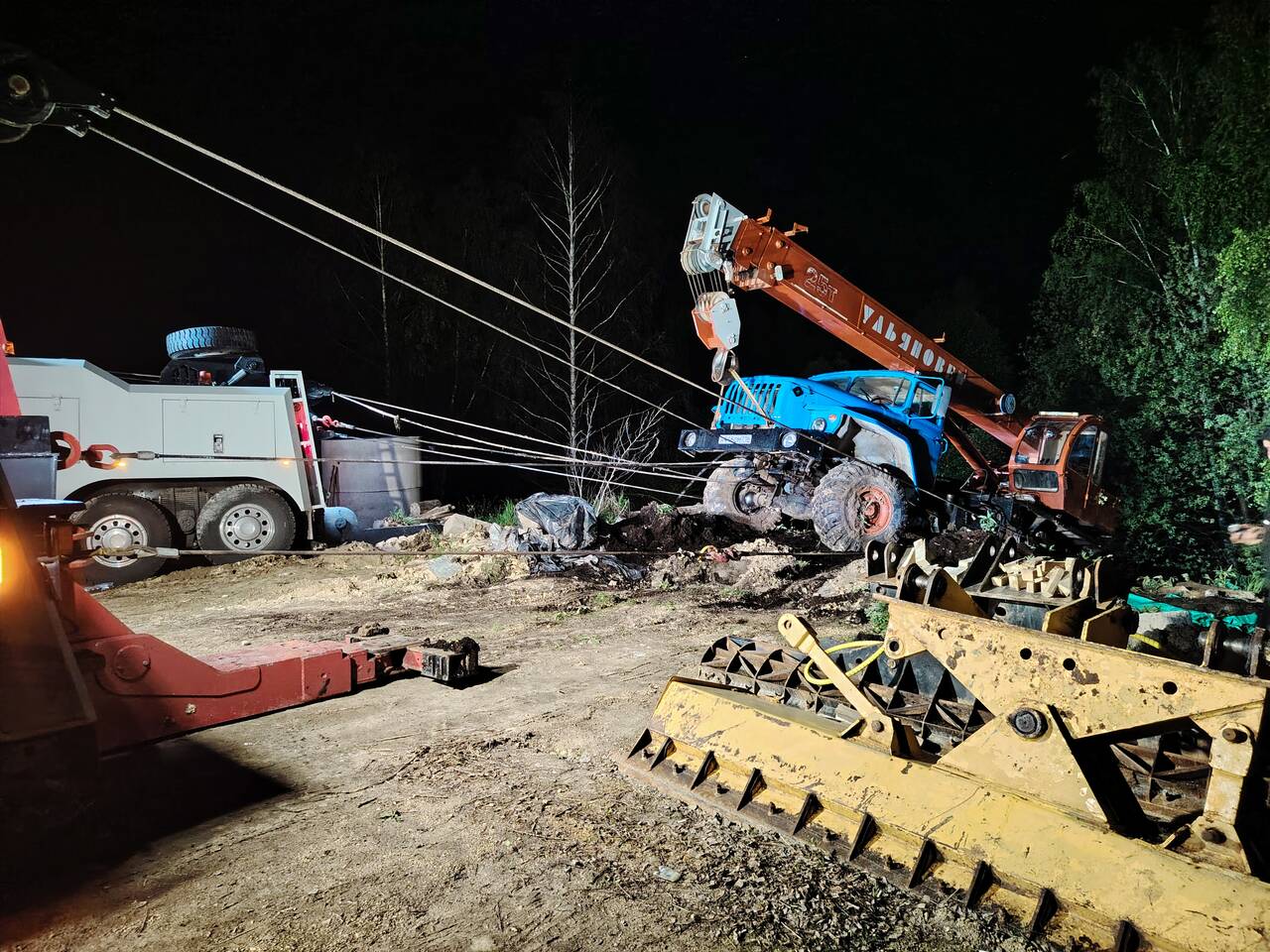 Грузовой эвакуатор  в Нижнем Новгороде фото 6 Услуги Нижний Новгород