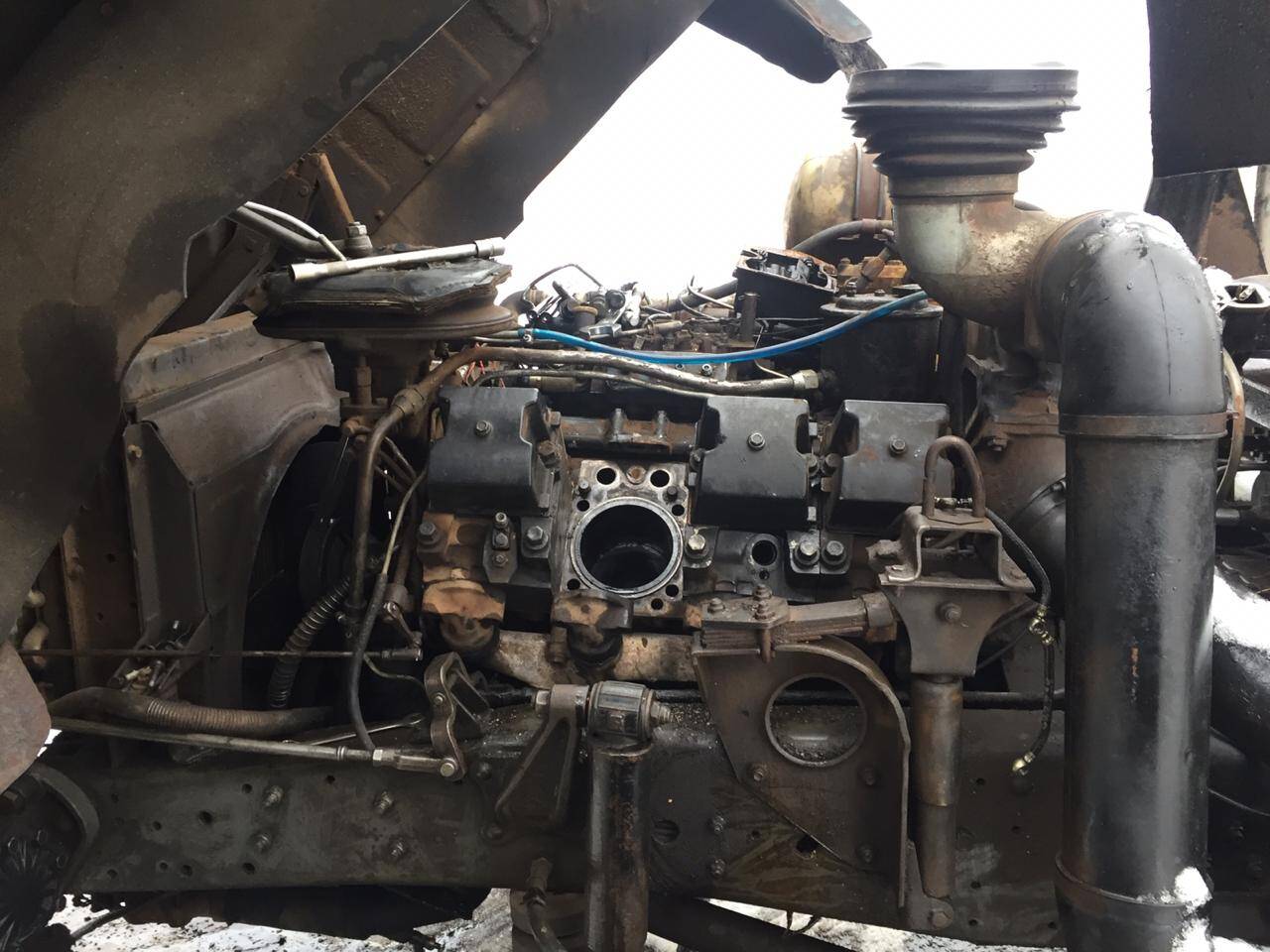 Выездной ремонт грузовых автомобилей/легковых, автобусов, прицепов.