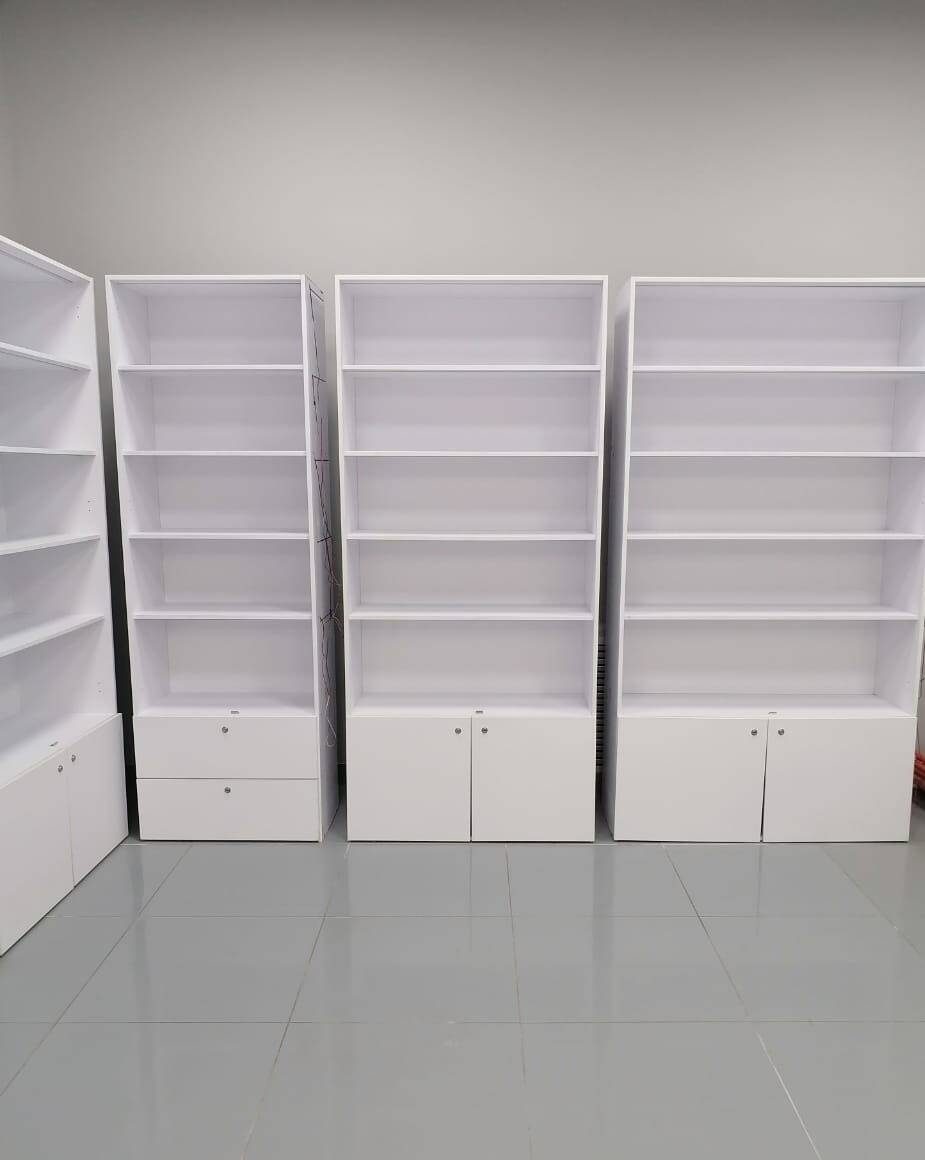 Продам  витрины в Москве фото 2 Для дома и дачи Москва