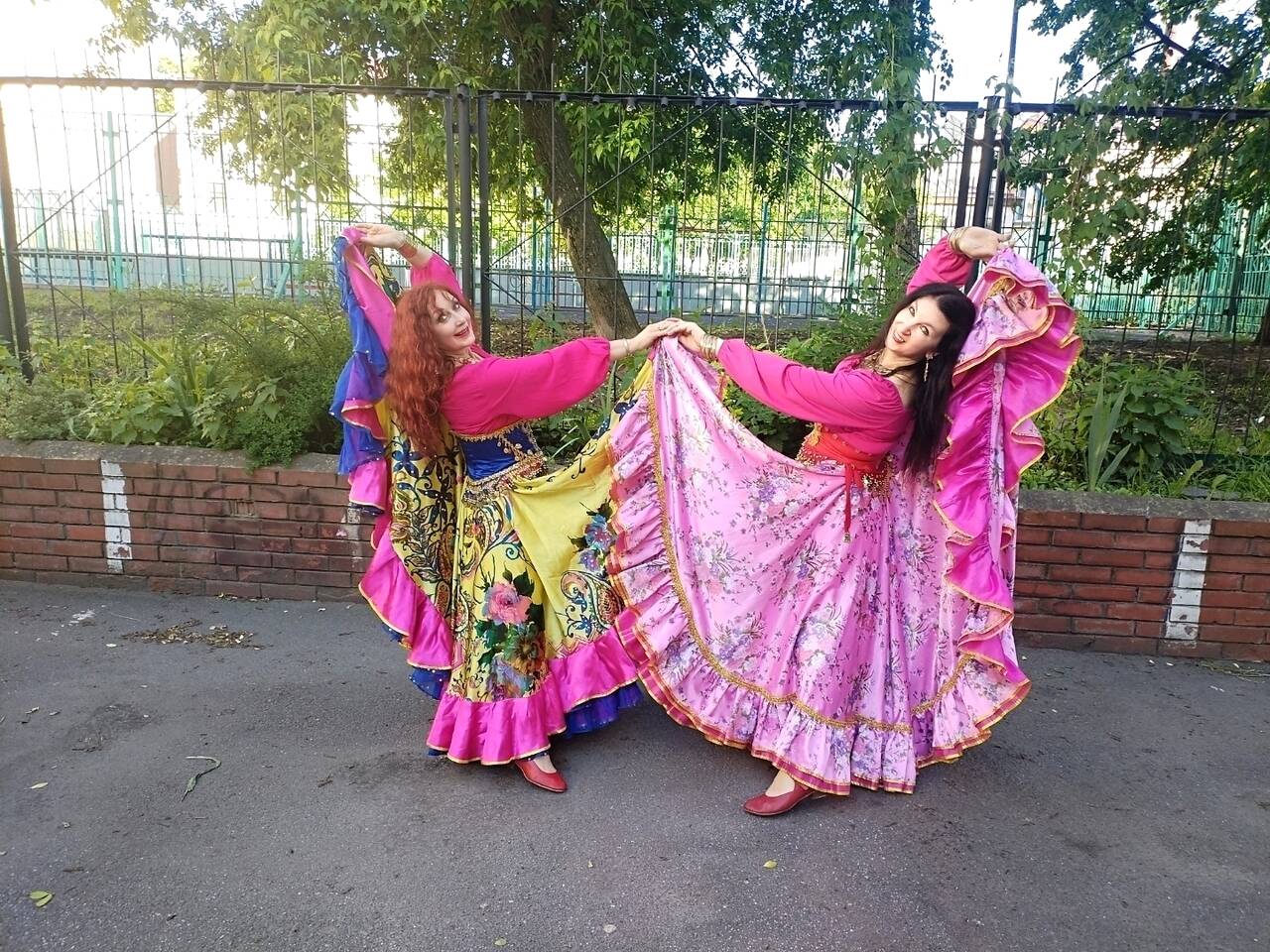 Цыганский танец  в Санкт-Петербурге фото 2 Услуги Санкт-Петербург