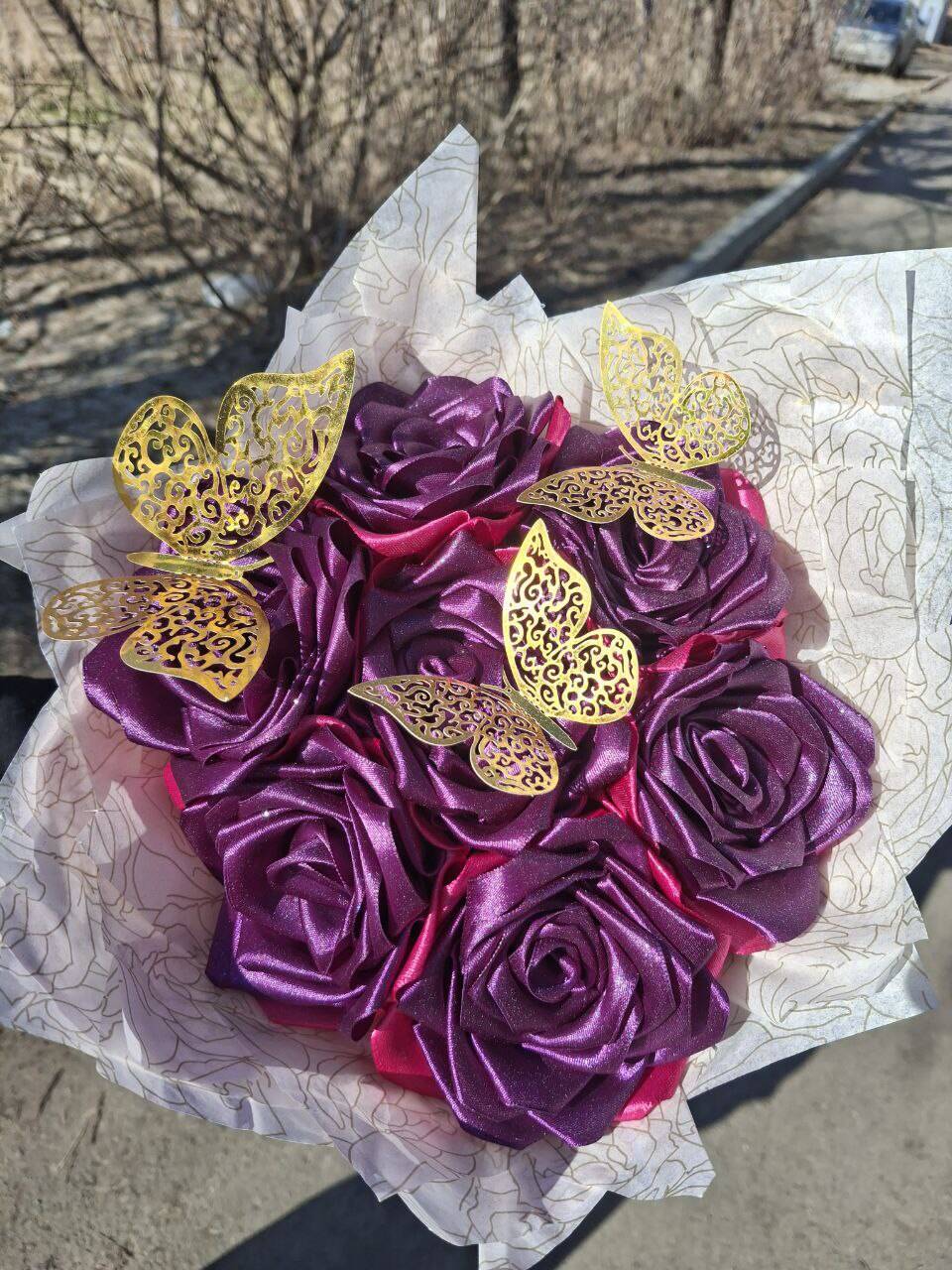 Букеты из атластных лент  в Екатеринбурге фото 4 Личные вещи Екатеринбург