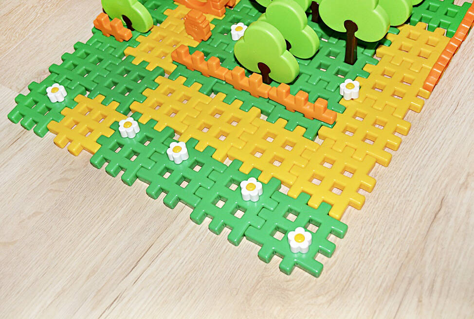 Детский Конструктор "Смешарики" - "Домик Копатыча" в Санкт-Петербурге фото 7 Личные вещи Санкт-Петербург Детский Конструктор "Смешарики" - "Домик Копатыча" в Санкт-Петербурге фото 7 Личные вещи Санкт-Петербург