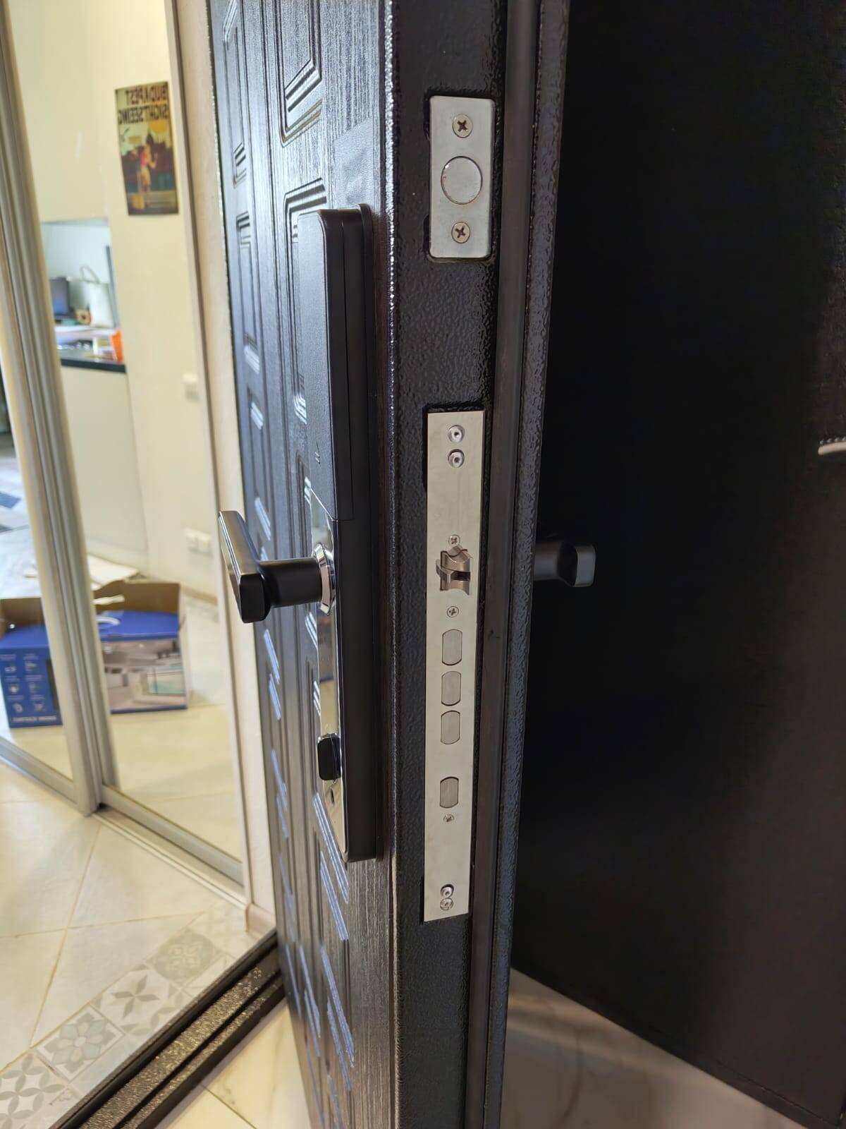 Продажа / Профессиональная установка умных электронных замков в Санкт-Петербурге фото 5 Услуги Санкт-Петербург