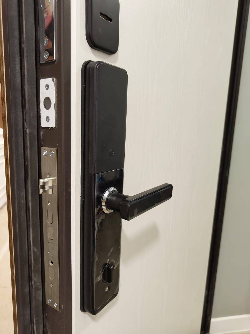 Продажа / Профессиональная установка умных электронных замков в Санкт-Петербурге фото 7 Услуги Санкт-Петербург