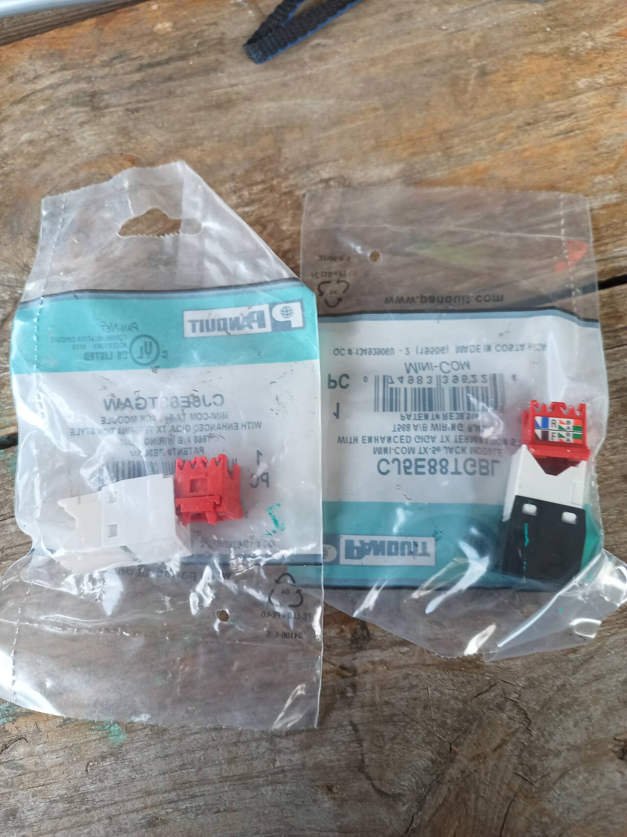 Розетки компьютерные 