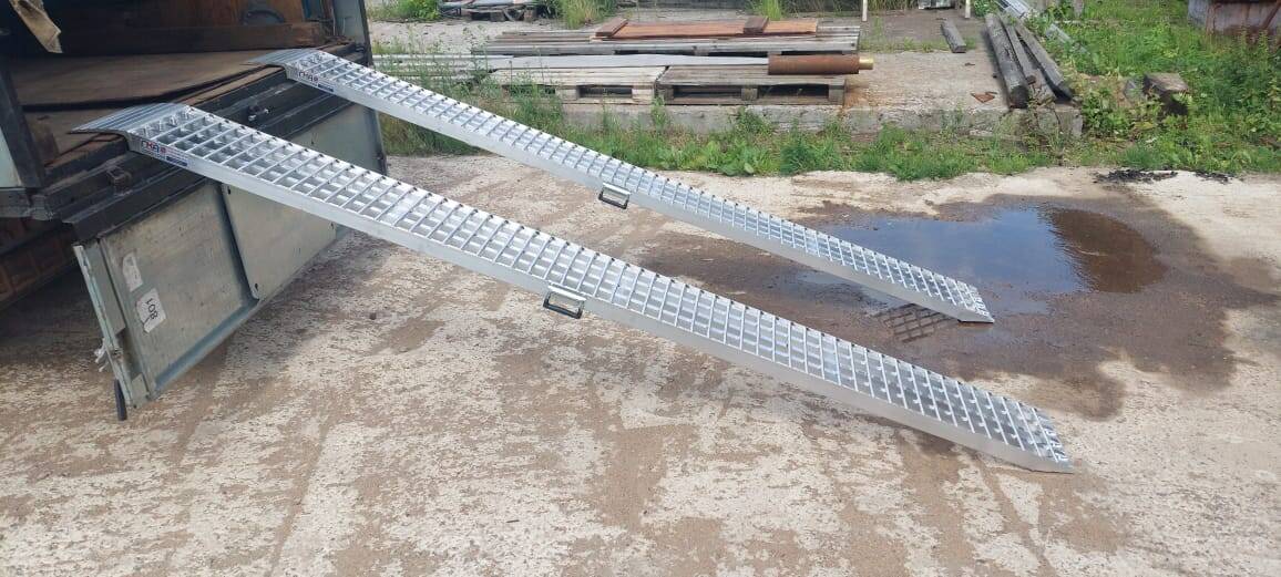 Аппарели алюминиевые ГКА 5.400.30.2/3   в Санкт-Петербурге фото 1 Транспорт Санкт-Петербург