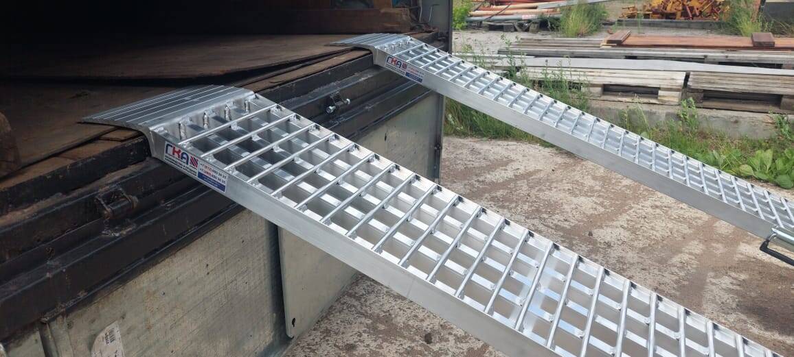 Аппарели алюминиевые ГКА 5.400.30.2/3   в Санкт-Петербурге фото 5 Транспорт Санкт-Петербург