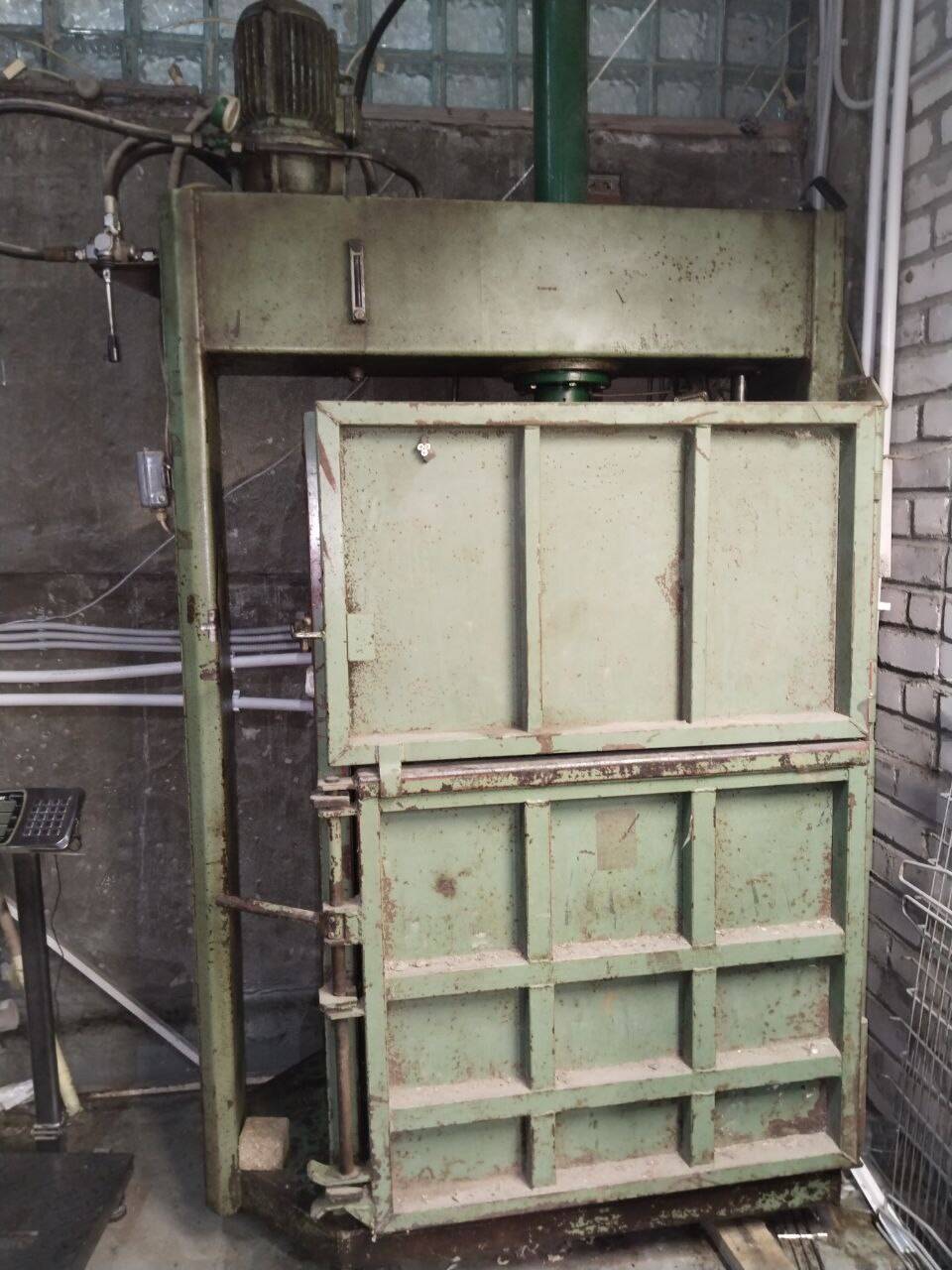 Пресс для макулатуры автоматический в Пскове фото 4 Бытовая электроника Псков