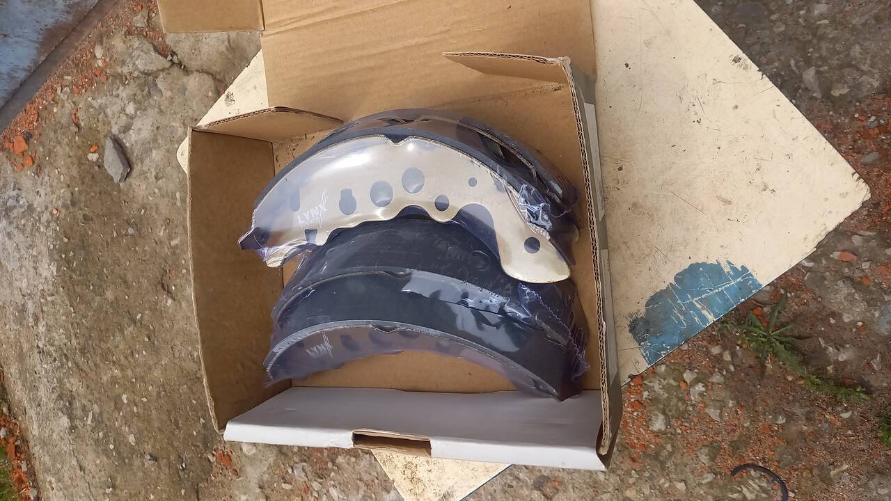 тормозные колодки