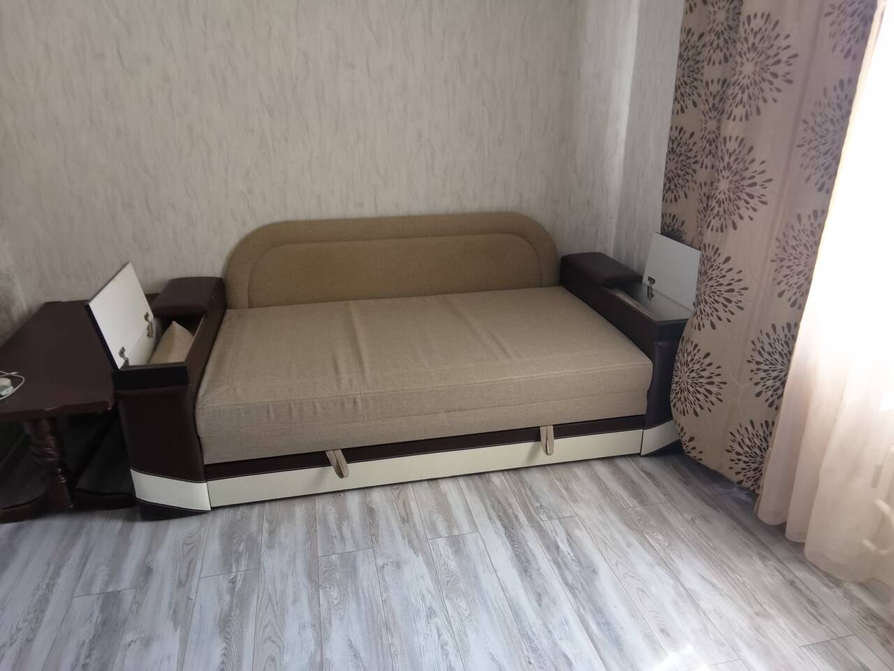 Диван 2200х2000 БУ в Алуште фото 3 Для дома и дачи Алушта