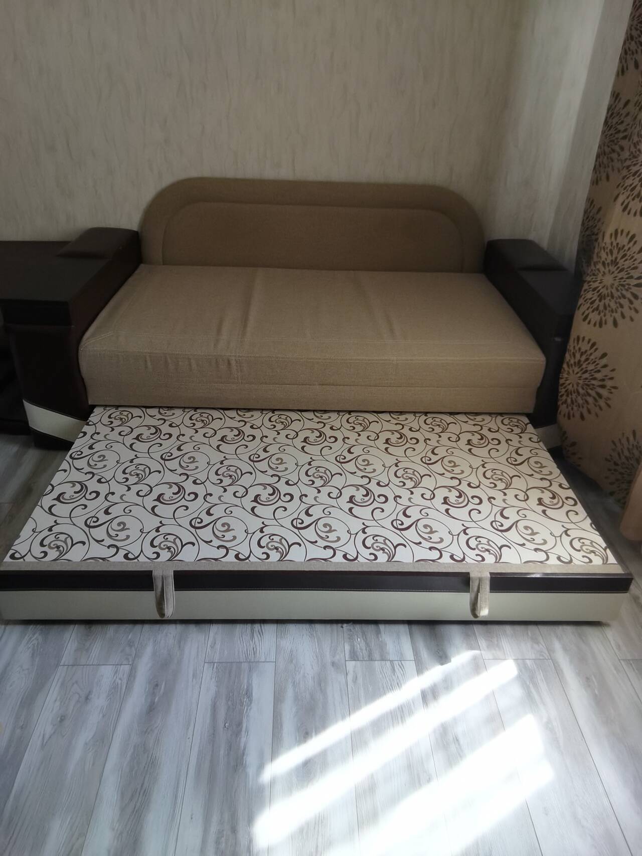 Диван 2200х2000 БУ в Алуште фото 2 Для дома и дачи Алушта