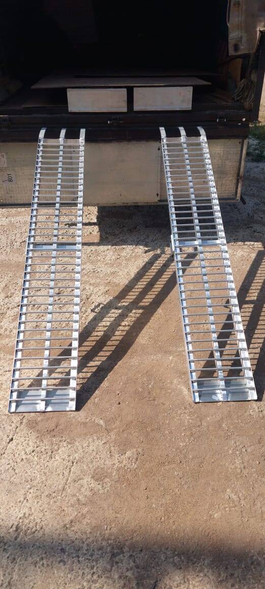 Аппарели алюминиевые для заезда ГКА 5.250.30.2/1 в Санкт-Петербурге фото 1 Транспорт Санкт-Петербург Аппарели алюминиевые для заезда ГКА 5.250.30.2/1 в Санкт-Петербурге фото 1 Транспорт Санкт-Петербург