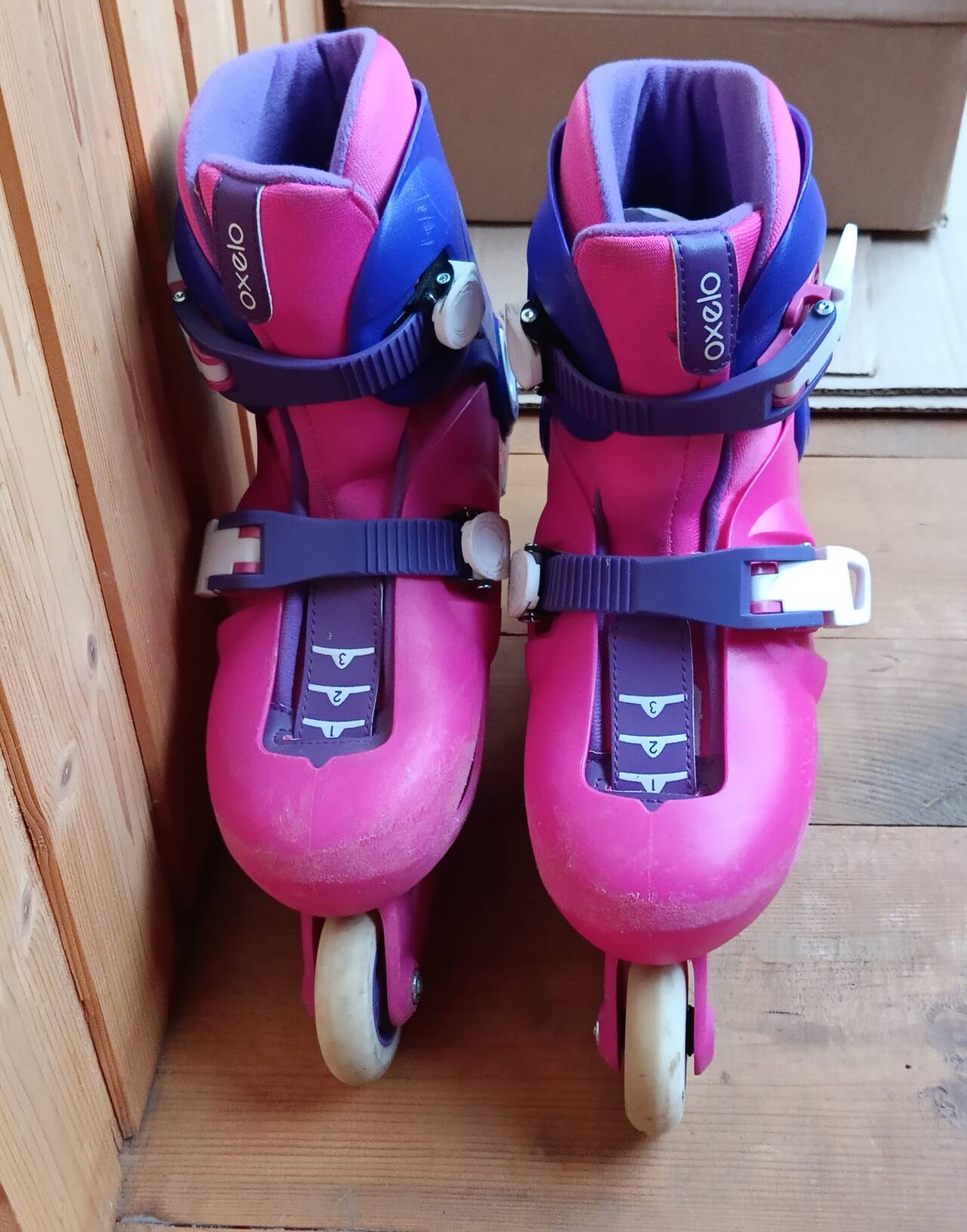 Продаю розовые ролики для девочек