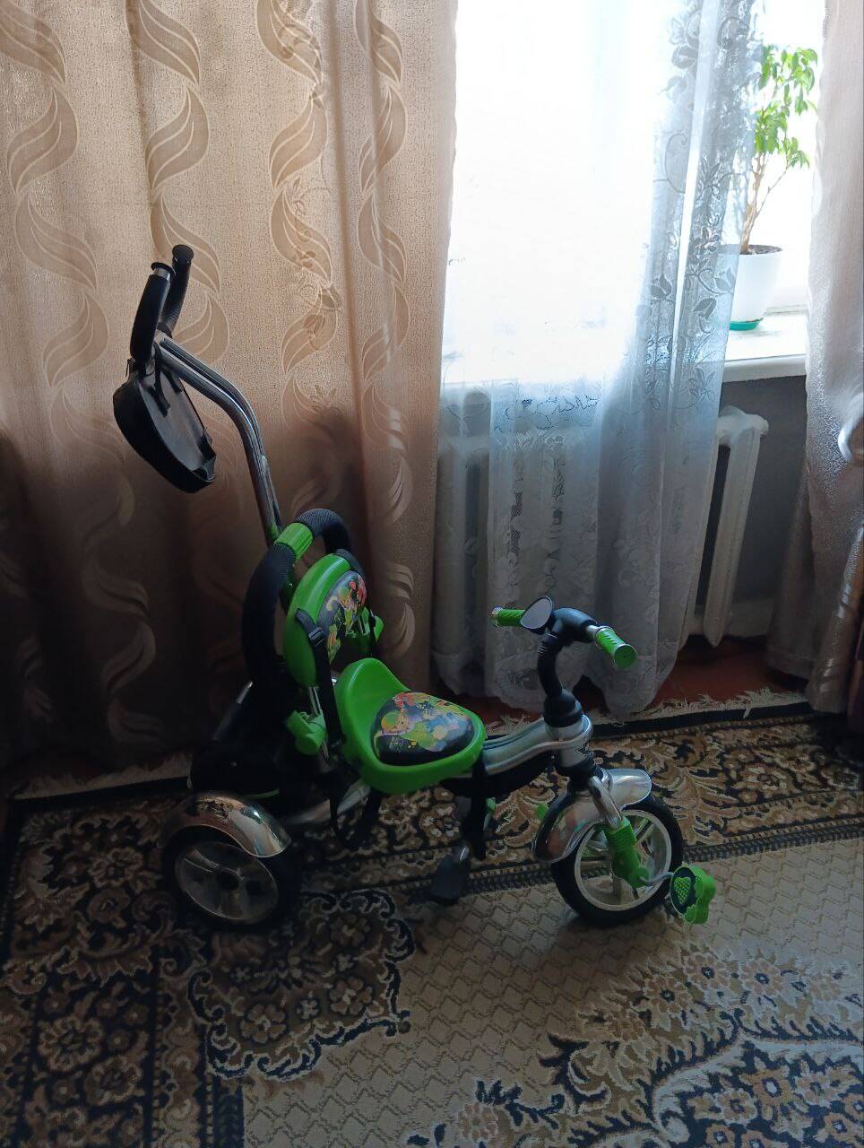 Велосипед трехколестный