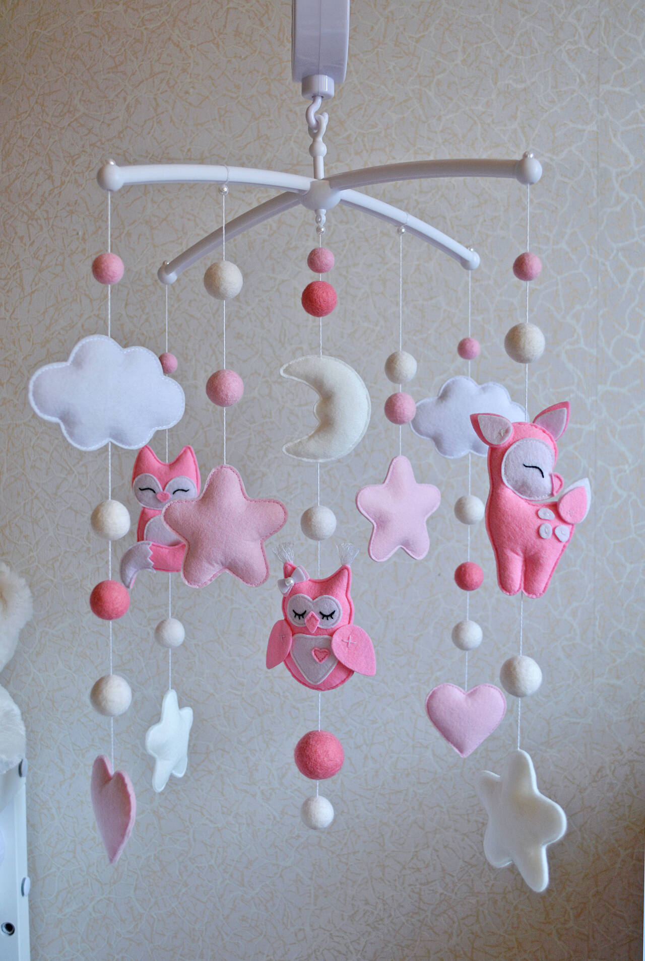 Детский мобиль из фетра для девочки (ручн. работа) + подарок🎁 в Санкт-Петербурге фото 4 Личные вещи Санкт-Петербург