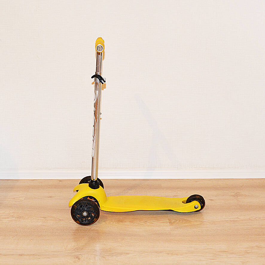 Трёх-колесный самокат, от извест. бренда «Kreiss» в Санкт-Петербурге фото 2 Личные вещи Санкт-Петербург