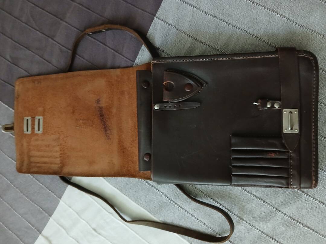 Армейская сумка-планшет кожаная 80-х г.г. в Санкт-Петербурге фото 2 Личные вещи Санкт-Петербург