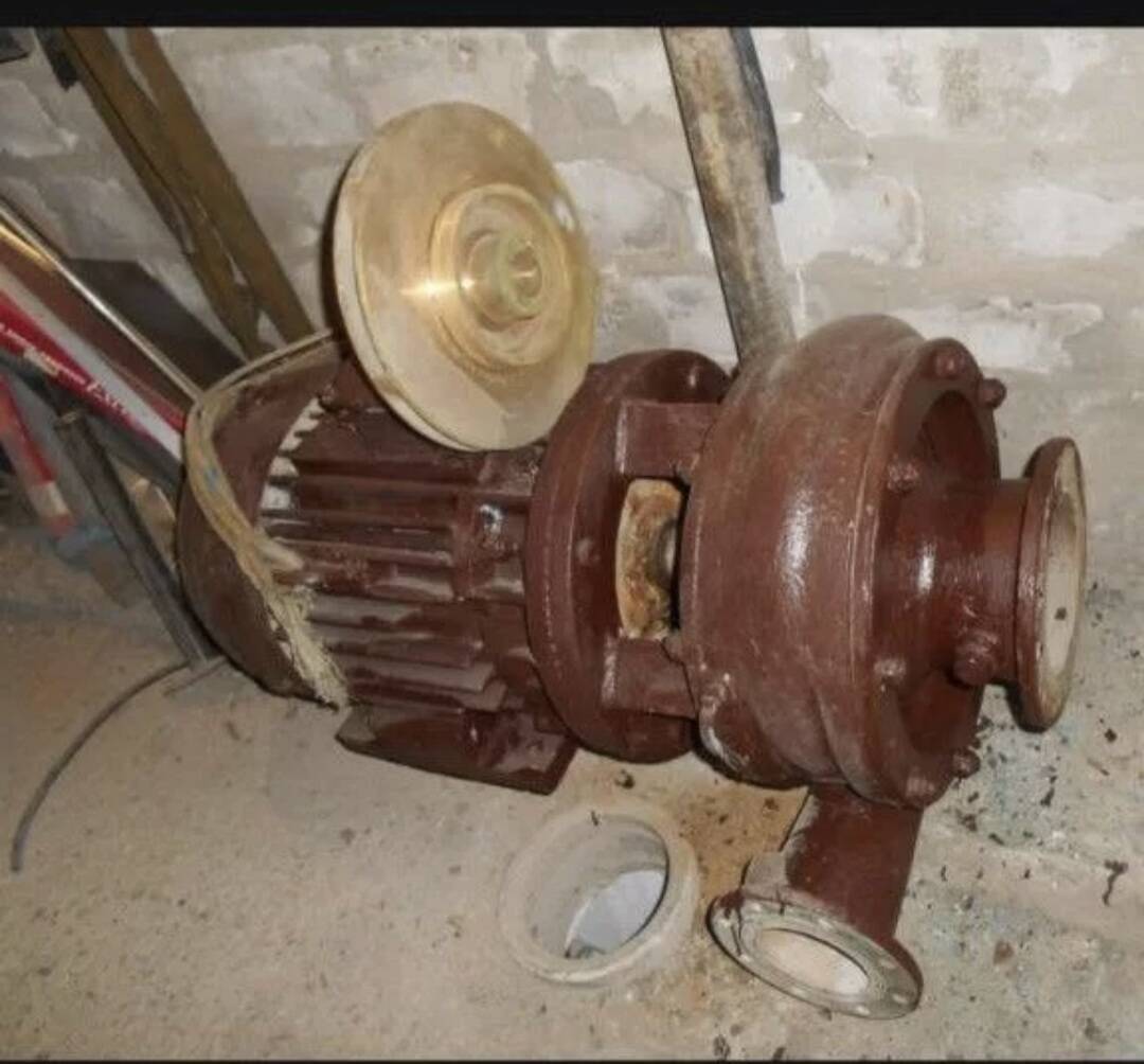 Судовой насос