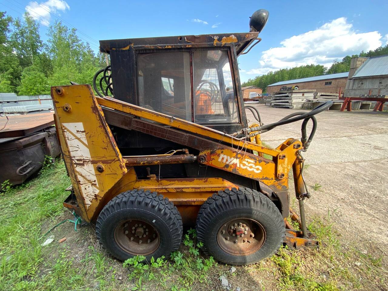 Продается минипогрузчик ПУМ-500