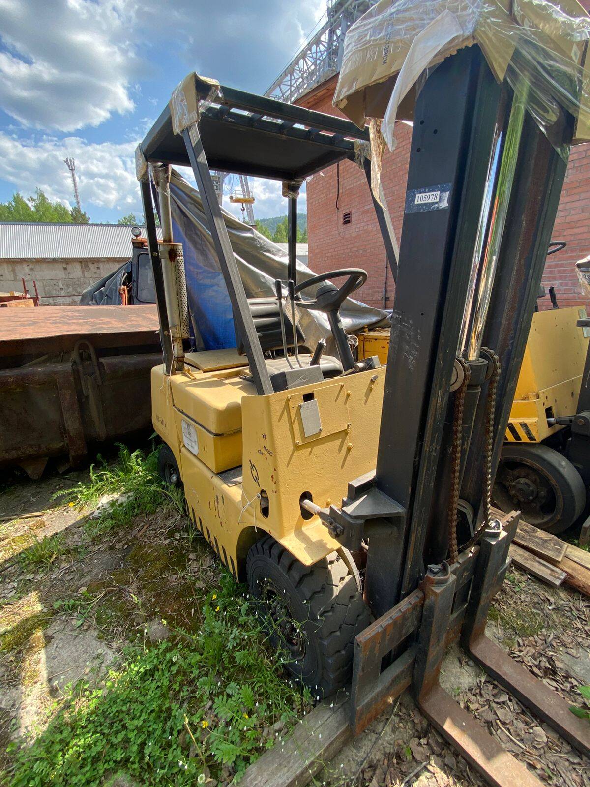 Продается автопогрузчик Balkancar DB 1661.33