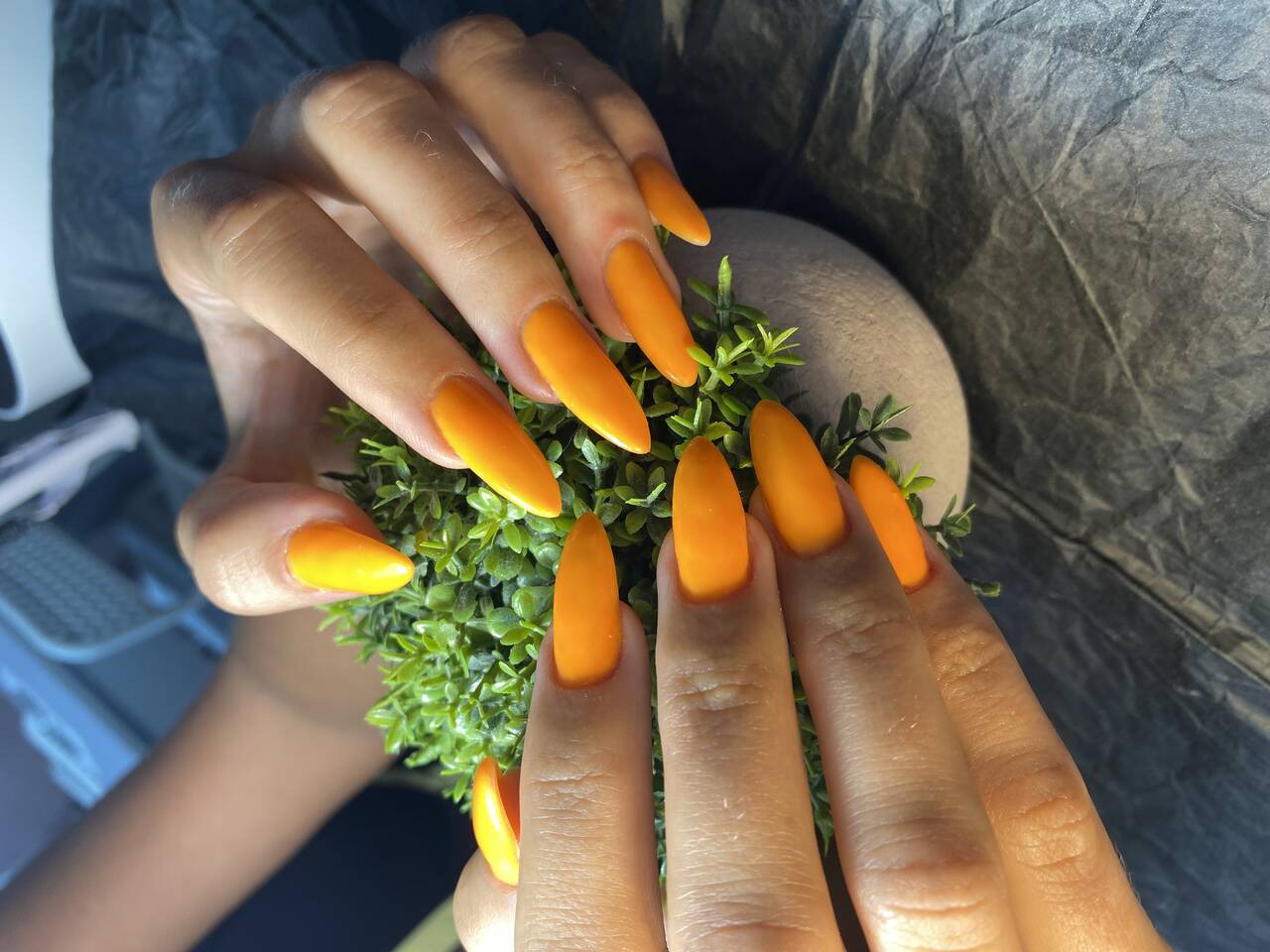 Ищу модель для маникюра 