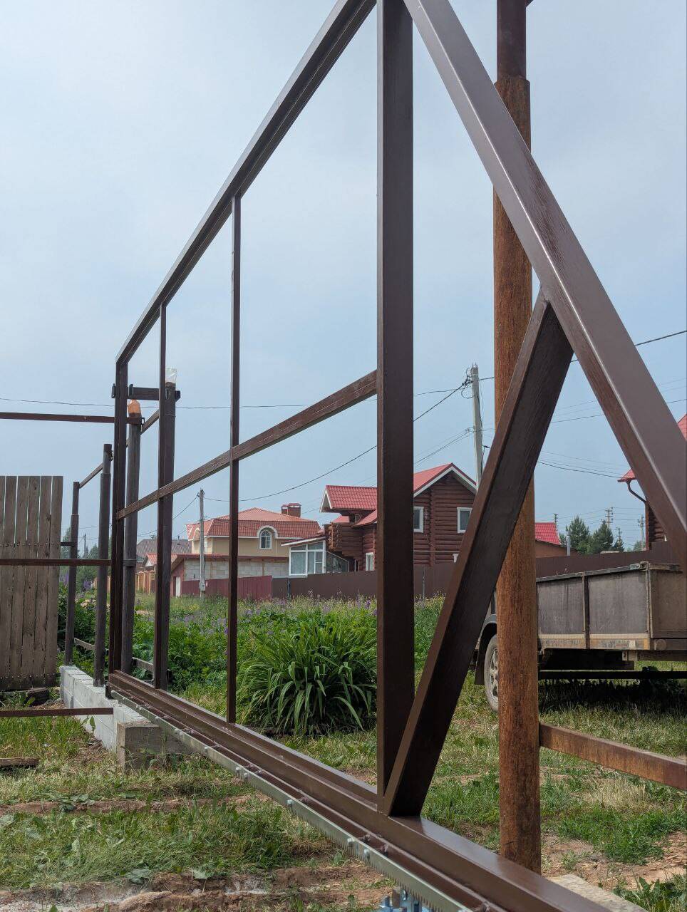 Откатные ворота в Перми фото 5 Услуги Пермь Откатные ворота в Перми фото 5 Услуги Пермь