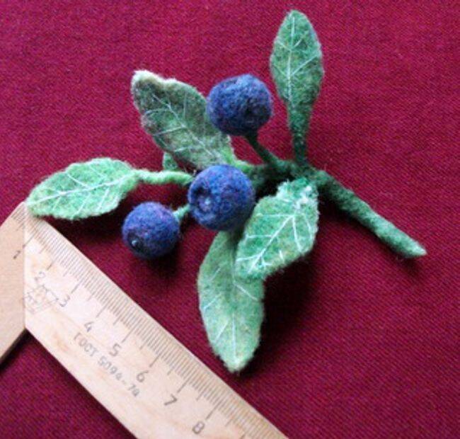 брошь - черника в Новочебоксарске фото 3 Личные вещи Новочебоксарск