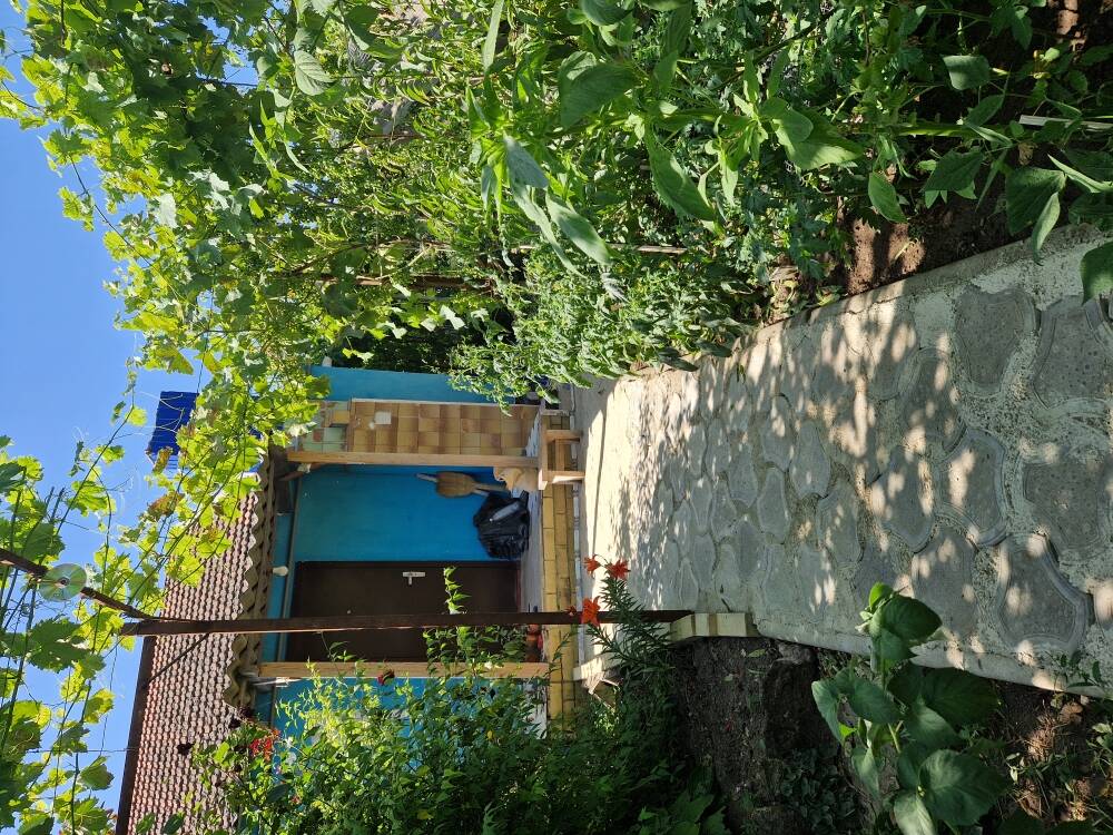 ПРОДАЁТСЯ КВАРТИРА НА ЗЕМЕЛЬНОМ УЧАСТКЕ В 10 км. от ЧЁРНОГО  МОРЯ. в Анапе фото 4 Недвижимость Анапа