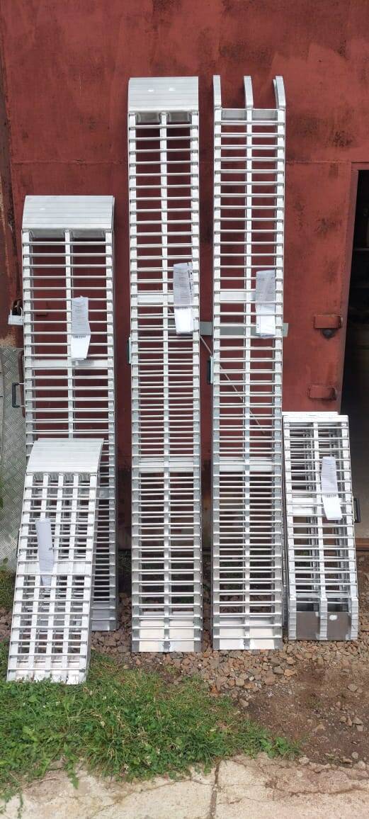 Сходни алюминиевые для заезда, разной длины Сходни алюминиевые для заезда, разной длины