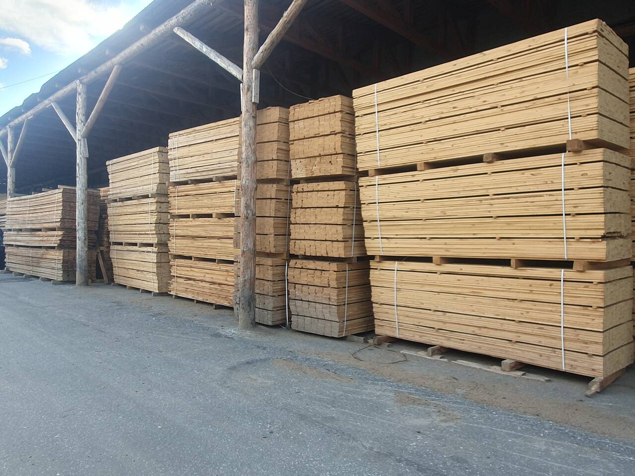 Доска обрезная Липа в Москве фото 2 Для дома и дачи Москва