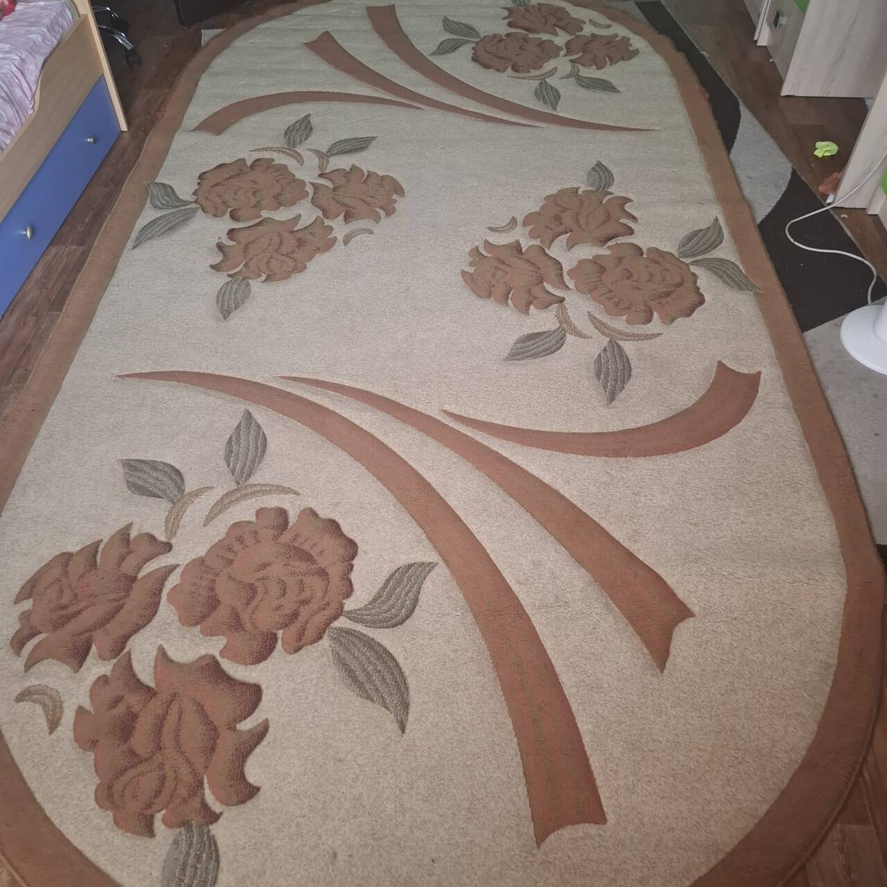 Продам ковёр Продам ковёр