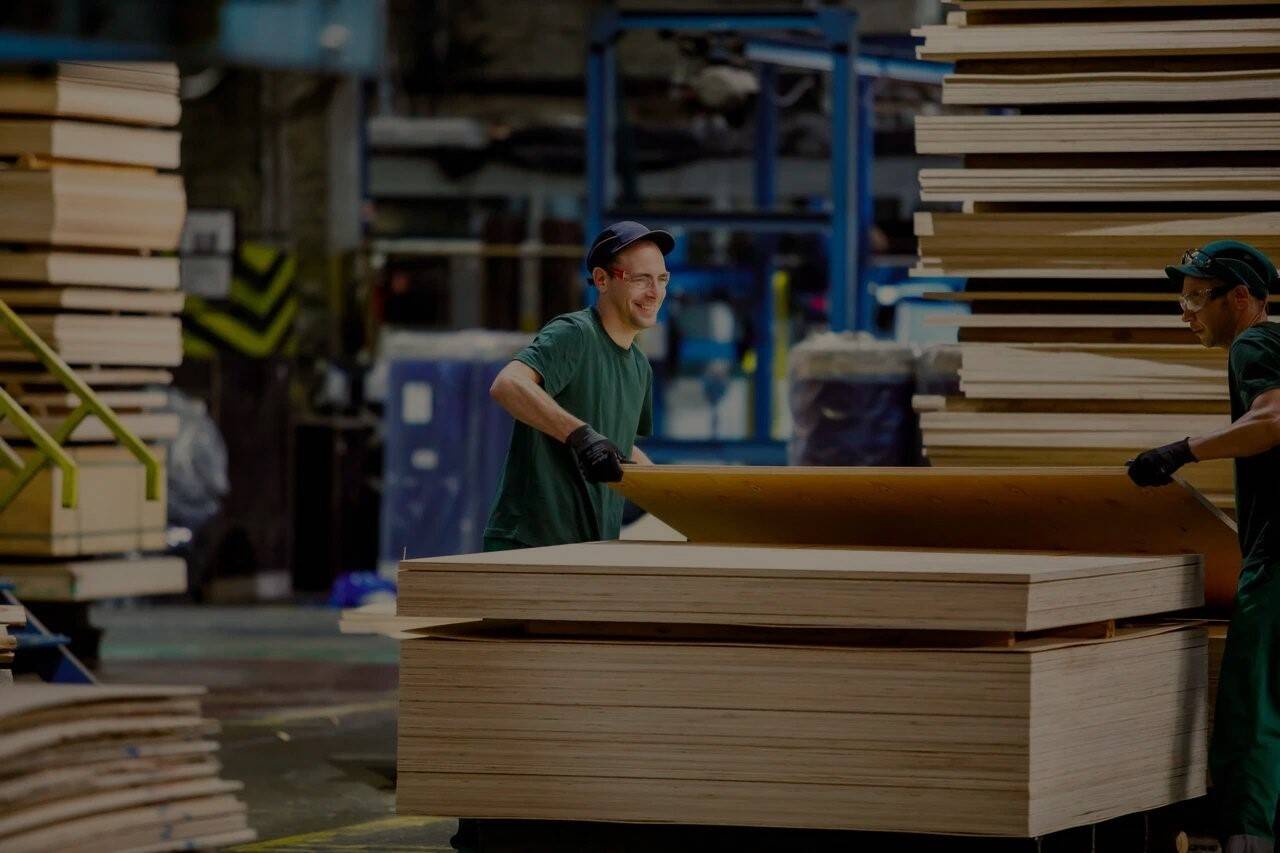 Работа в Энеме. Требуются рабочие на производство фанеры. в Адыгейске фото 6 Работа Адыгейск