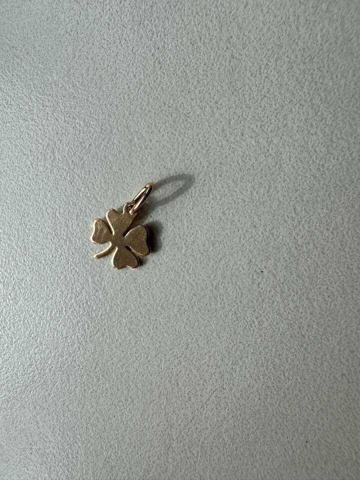 Кулон подвеска клевер Sunlight позолота цветок бижутерия украшение украшения золото амулет талисман в Москве фото 2 Личные вещи Москва