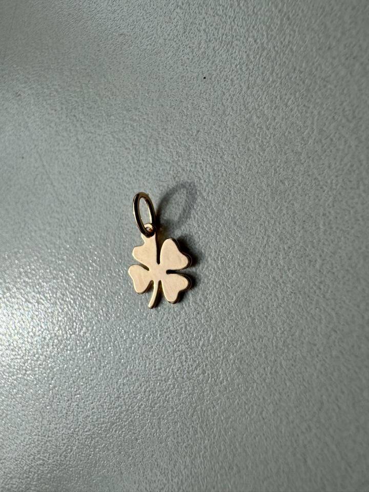 Кулон подвеска клевер Sunlight позолота цветок бижутерия украшение украшения золото амулет талисман в Москве фото 5 Личные вещи Москва