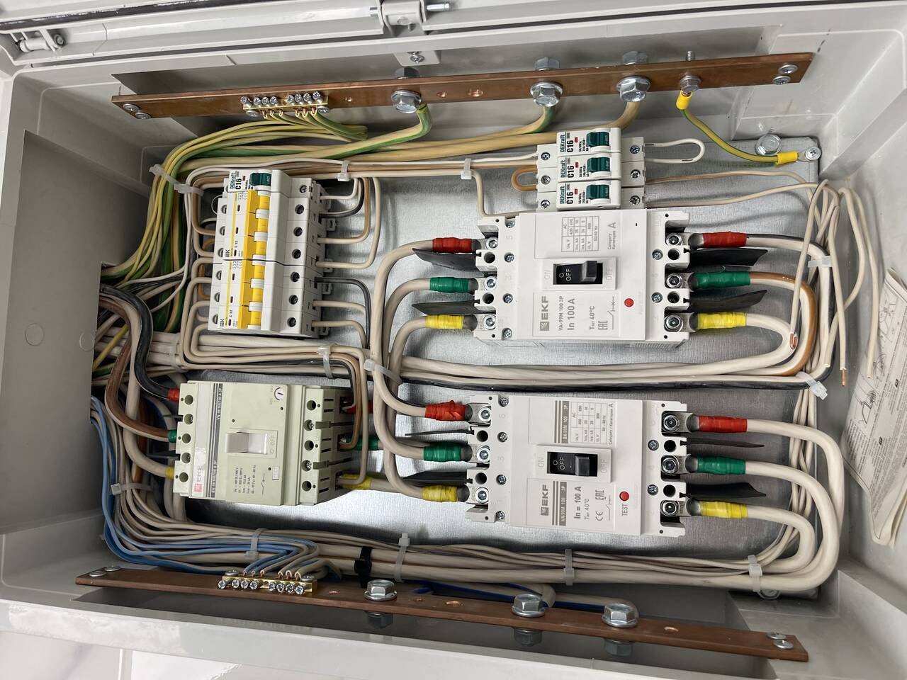 Электро монтажные работы в Москве фото 2 Услуги Москва