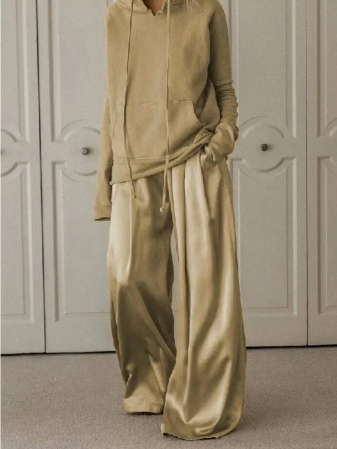 Продаю комплект одежды UOOZEE в Москве фото 2 Личные вещи Москва