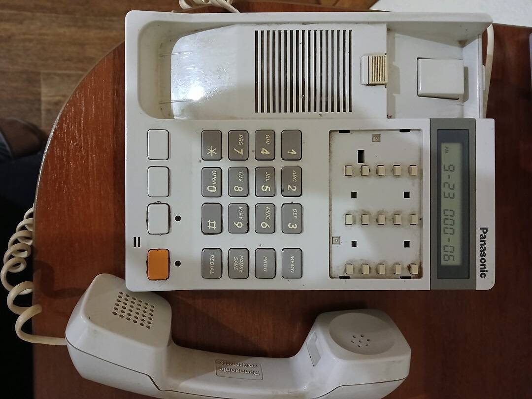 Стационарный телефон-коммутатор Panasonic в Санкт-Петербурге фото 3 Бытовая электроника Санкт-Петербург