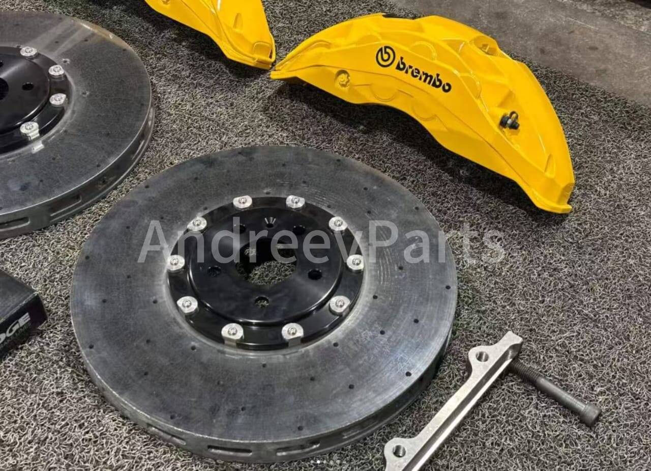 Карбон-керамические тормоза BREMBO на Land Rover Defender 5.0 в Санкт-Петербурге фото 2 Транспорт Санкт-Петербург
