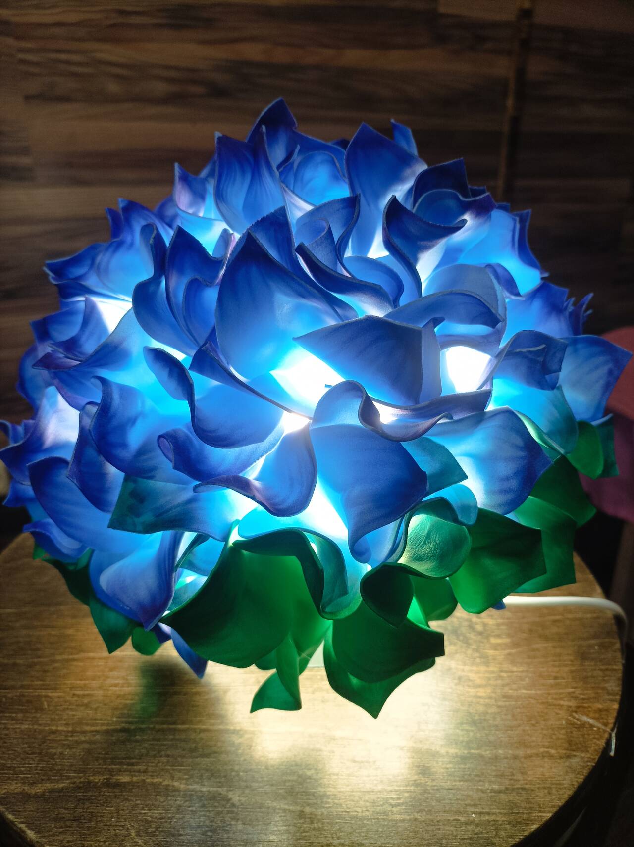 Светильник ручной работы Гортензия в Москве фото 4 Для дома и дачи Москва Светильник ручной работы Гортензия в Москве фото 4 Для дома и дачи Москва