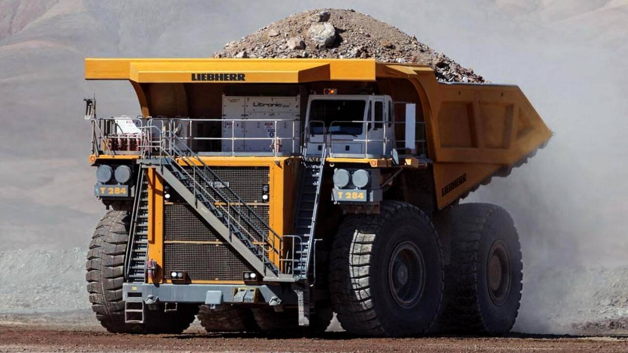 Запчасти на спецтехнику Liebherr, Бульдозеры, Экскаваторы. в Санкт-Петербурге фото 6 Транспорт Санкт-Петербург