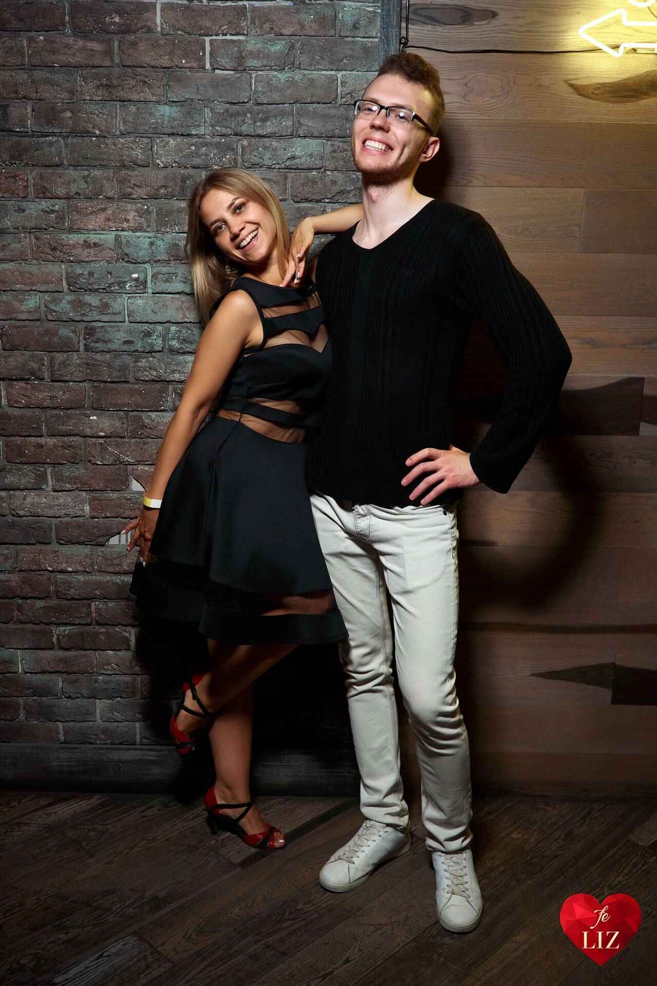 Обучение танцам (бачата)  в Санкт-Петербурге фото 2 Услуги Санкт-Петербург