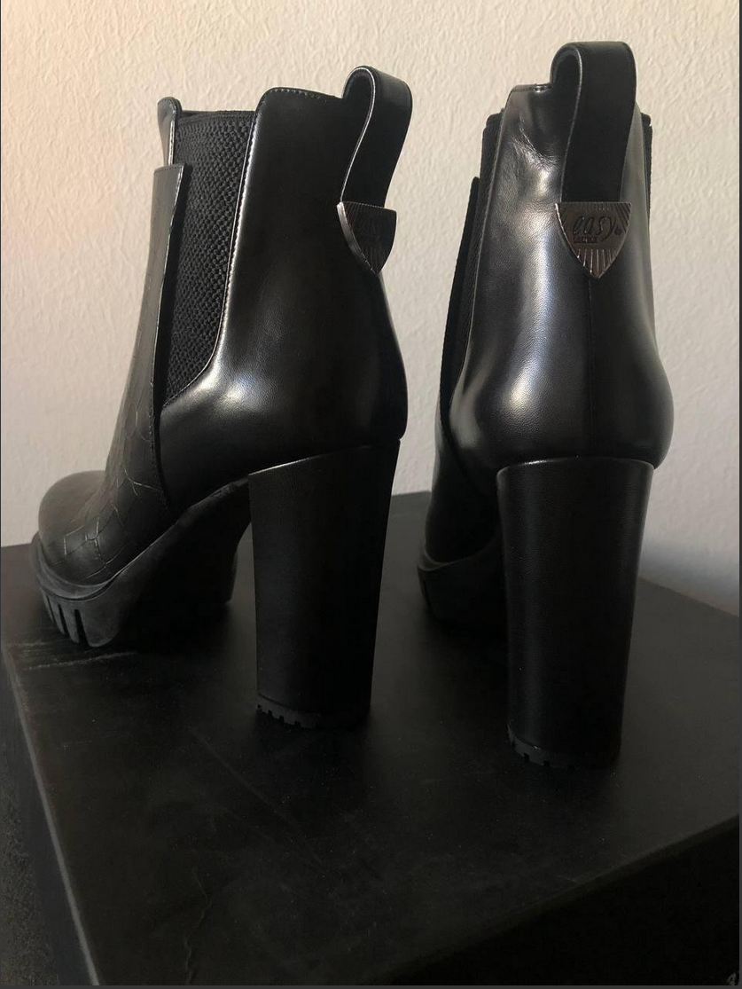 Ботильоны Loriblu в Санкт-Петербурге фото 5 Личные вещи Санкт-Петербург