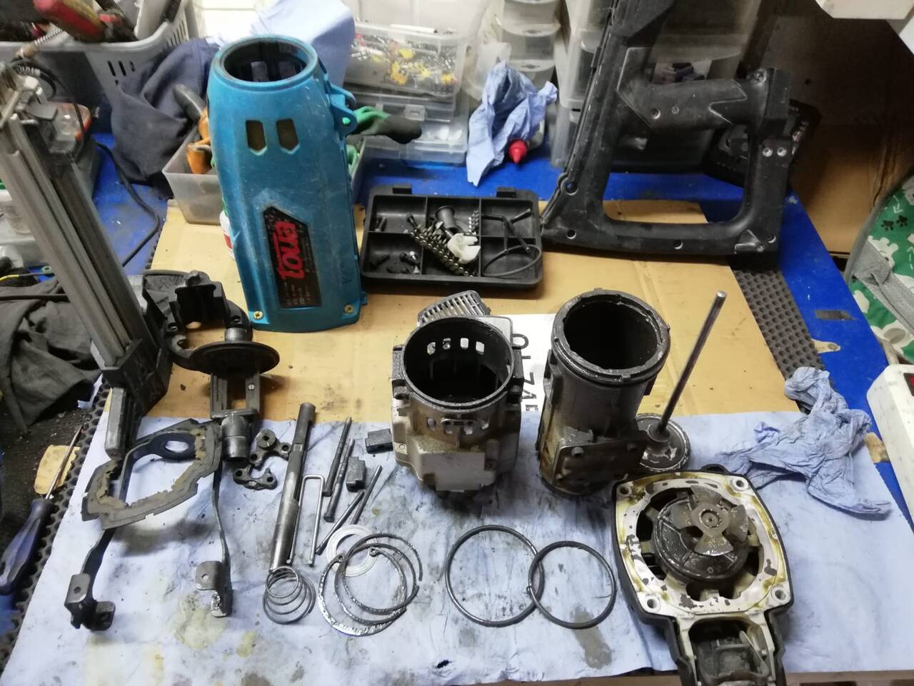 Обслуживание газовых монтажных пистолетов по бетону Toua GSN 50  в Москве фото 3 Услуги Москва