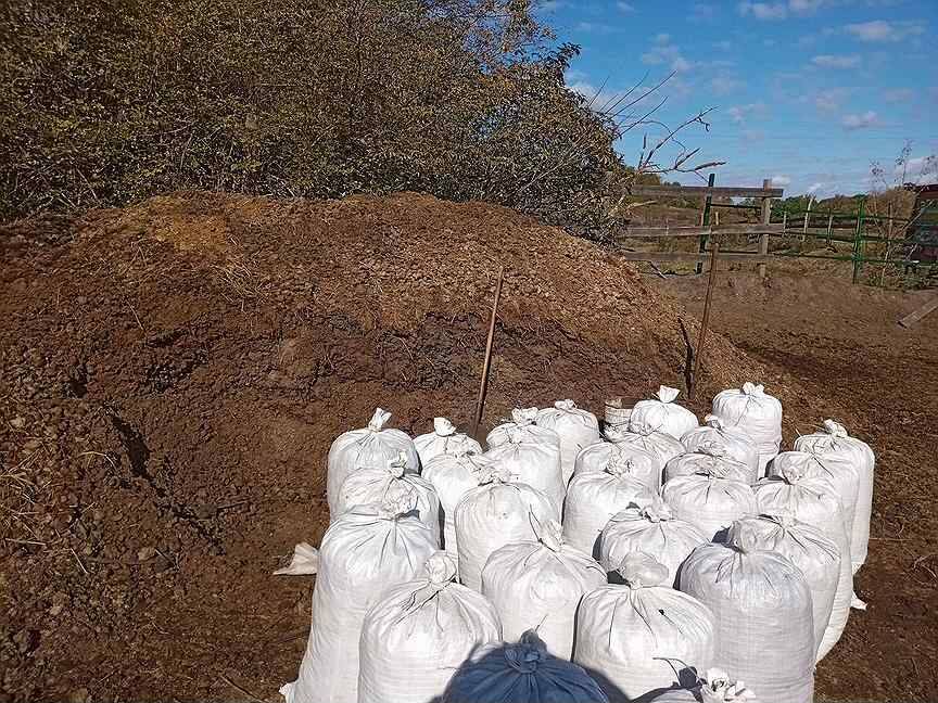 Конский навоз в мешках по 60л с доставкой