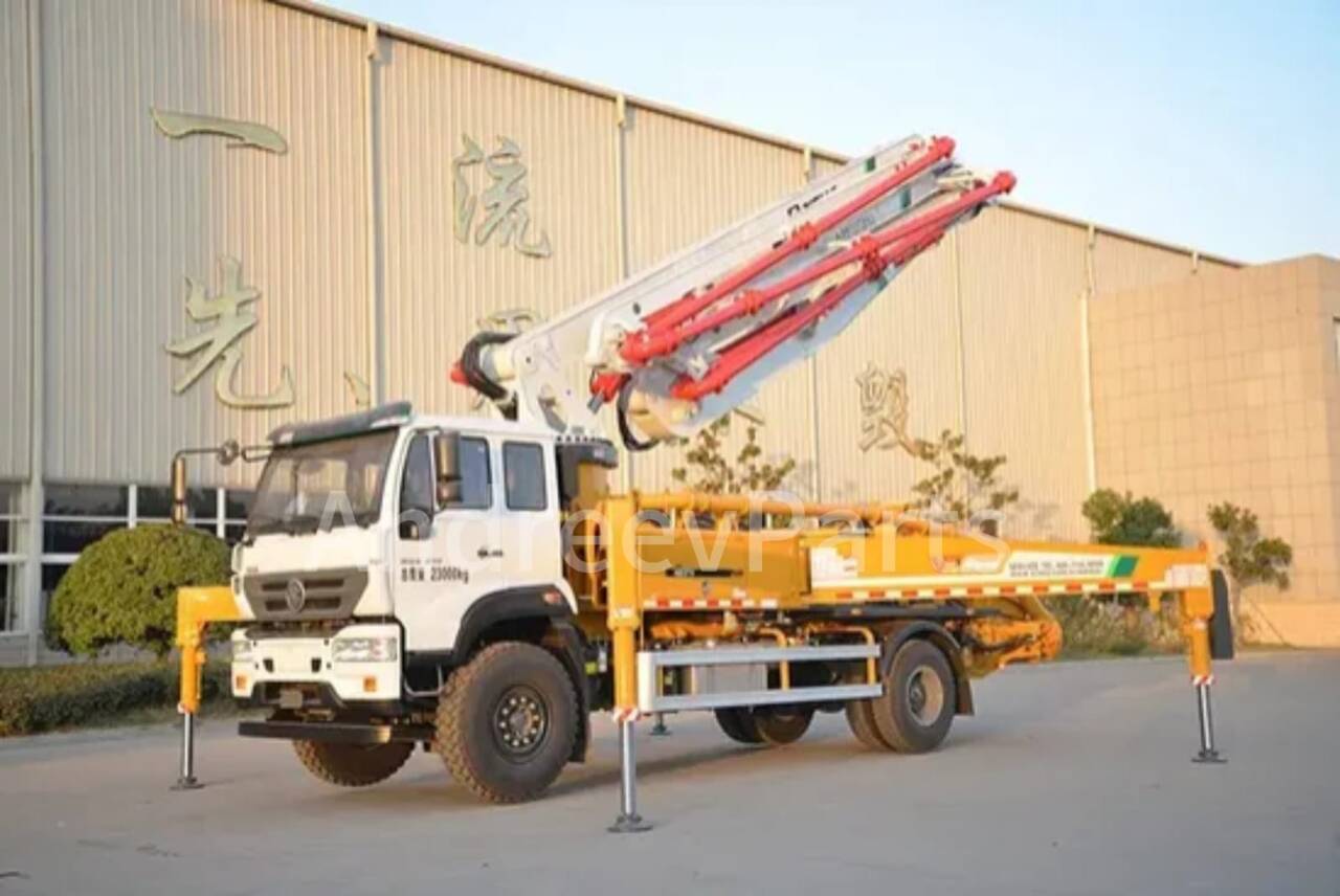 Автобетонасос шасси SITRAK установка XCMG HB37V