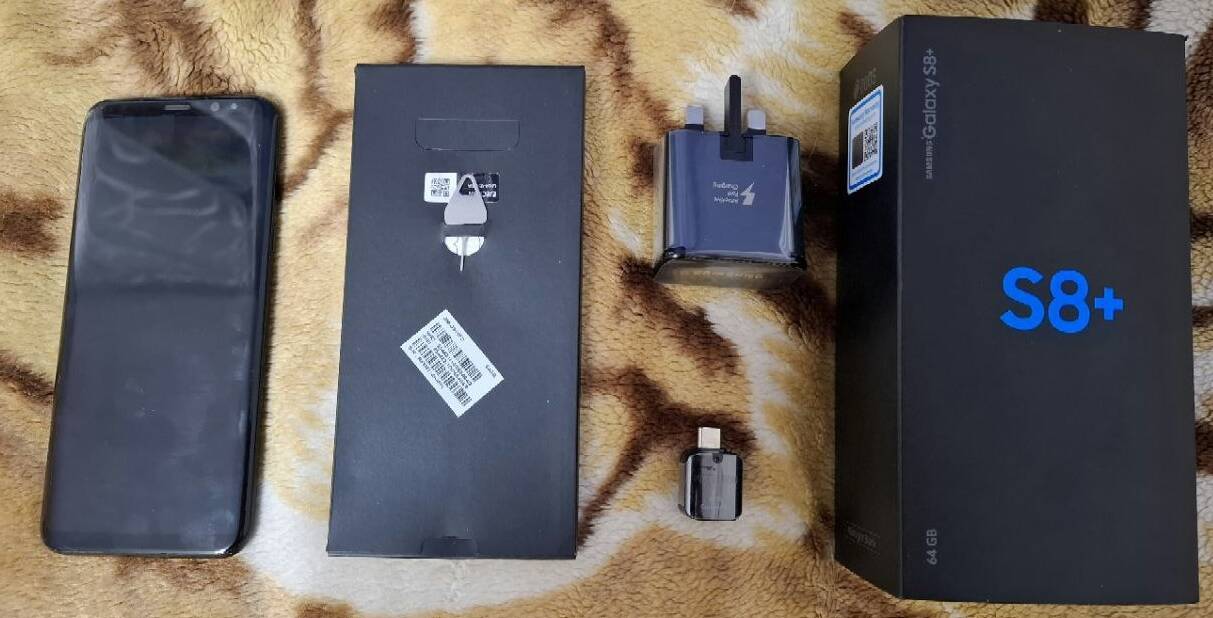 Продам телефон Samsung s8 plus 4оперативная 64внутреняя память в Симферополе фото 4 Бытовая электроника Симферополь