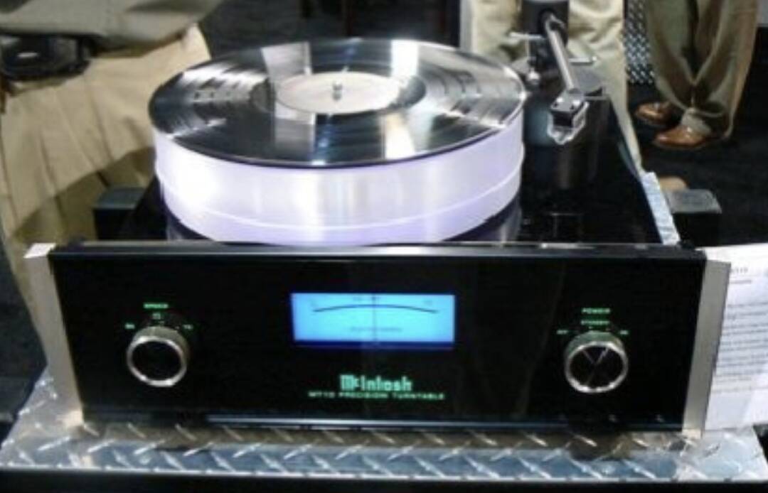 Проигрыватель виниловых пластинок McIntosh MT-10