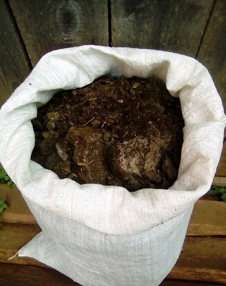 Коровий навоз в мешках по 30 кг