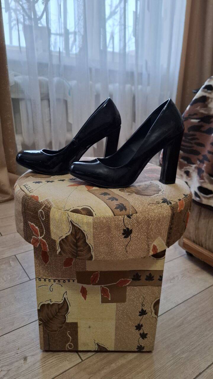 Продам туфли2 в Симферополе фото 2 Личные вещи Симферополь